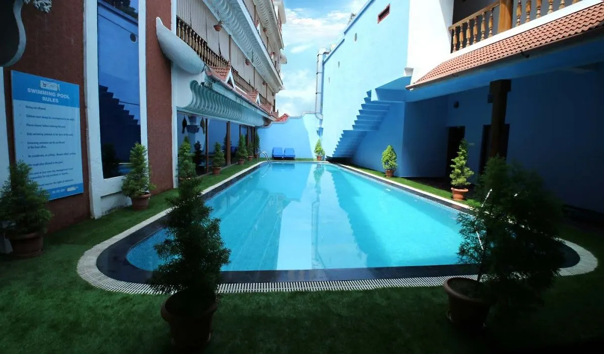 Hotel Rangerwood Nature Castle Kumarakom
